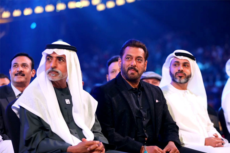 IIFA 2022: Pic of Salman, Abhishek sitting together goes viral 2 Salman IIFA IIFA 2022: Pic of Salman, Abhishek sitting together goes viral
