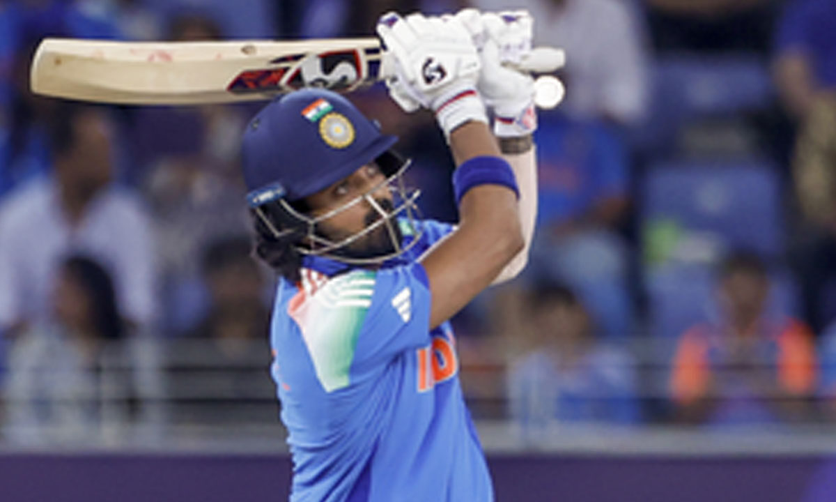 IPL 2025: KL Rahul Calls Auction a "Nerve-Wracking Experience," Excited to Join Delhi Capitals 1 IPL 2025: KL Rahul Calls Auction a "Nerve-Wracking Experience," Excited to Join Delhi Capitals