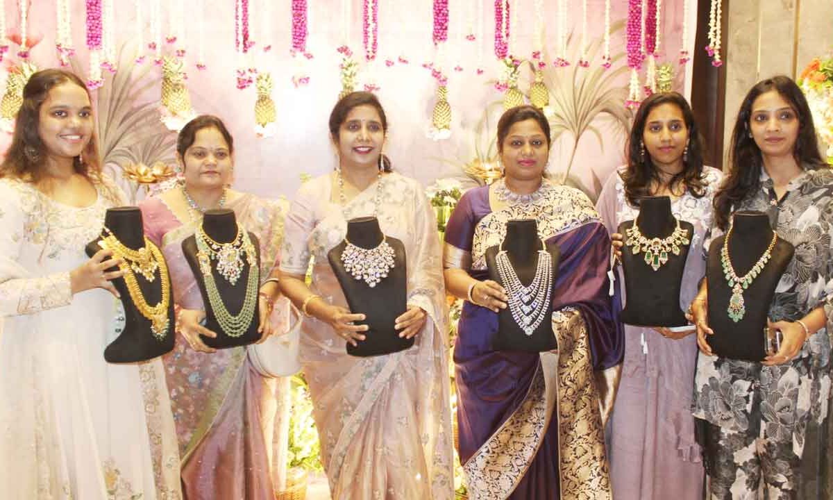 Kalasha Launches ‘Vajra Kalasham’ – A Unique Diamond Jewelry Savings Scheme 1 Kalasha Launches ‘Vajra Kalasham’ – A Unique Diamond Jewelry Savings Scheme