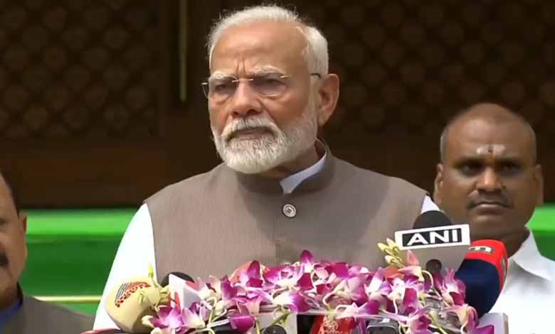 India Hits Back After Pahalgam Terror Attack: Water Supply Halted, Visas Cancelled for Pakistanis 1 India Hits Back After Pahalgam Terror Attack: Water Supply Halted, Visas Cancelled for Pakistanis