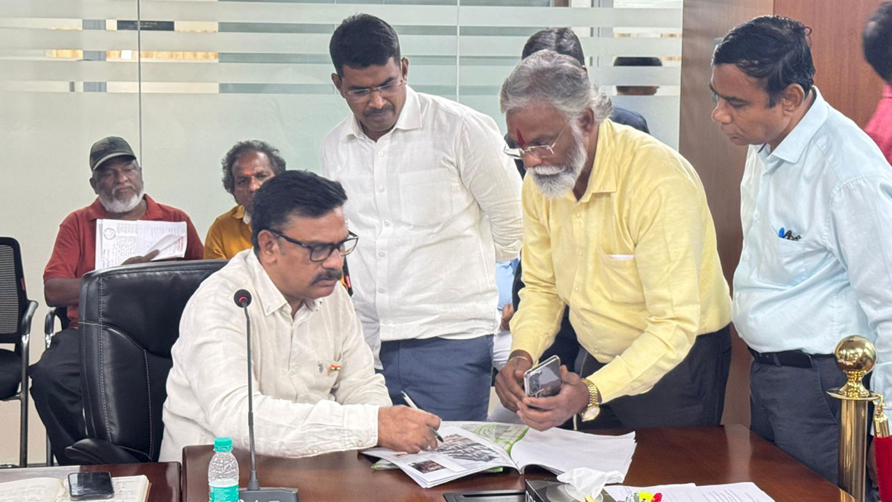 HYDRAA Hit by Flood of Complaints: 70% Grievances Over Nala Encroachments 2 HYDRAA Hit by Flood of Complaints: 70% Grievances Over Nala Encroachments