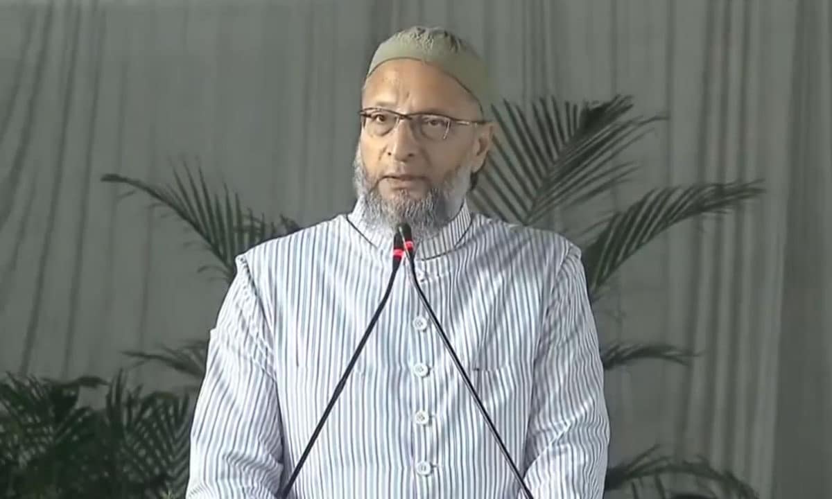 AIMIM in Talks with Maha Gathbandhan for Bihar Elections?: Owaisi Targets NDA