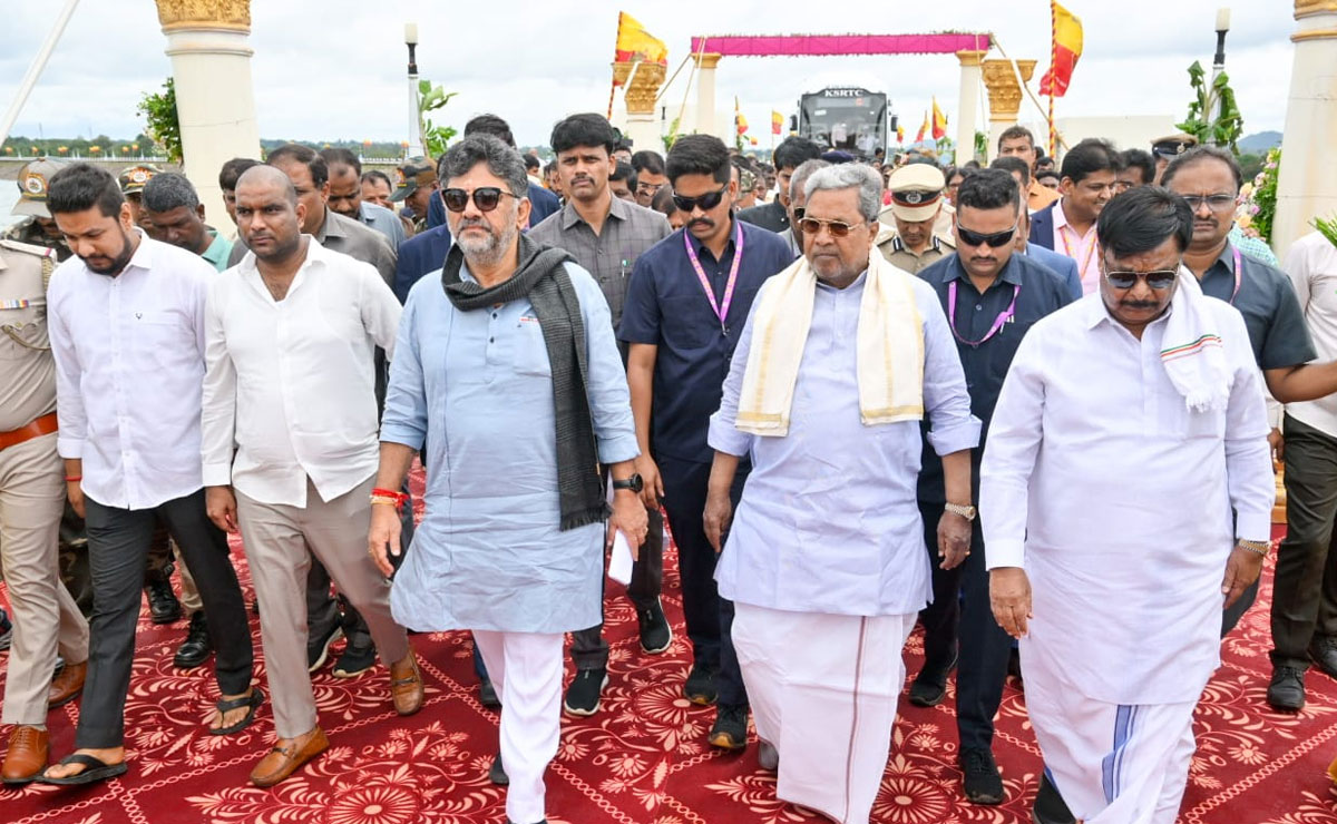 Siddaramaiah and Shivakumar Say There's No Fight After Kabini Ritual and Mysuru Event Issue 2 2 4 Siddaramaiah and Shivakumar Say There's No Fight After Kabini Ritual and Mysuru Event Issue