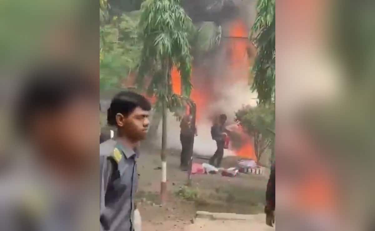 25 children among 27 killed in Bangladesh Air Force jet crash