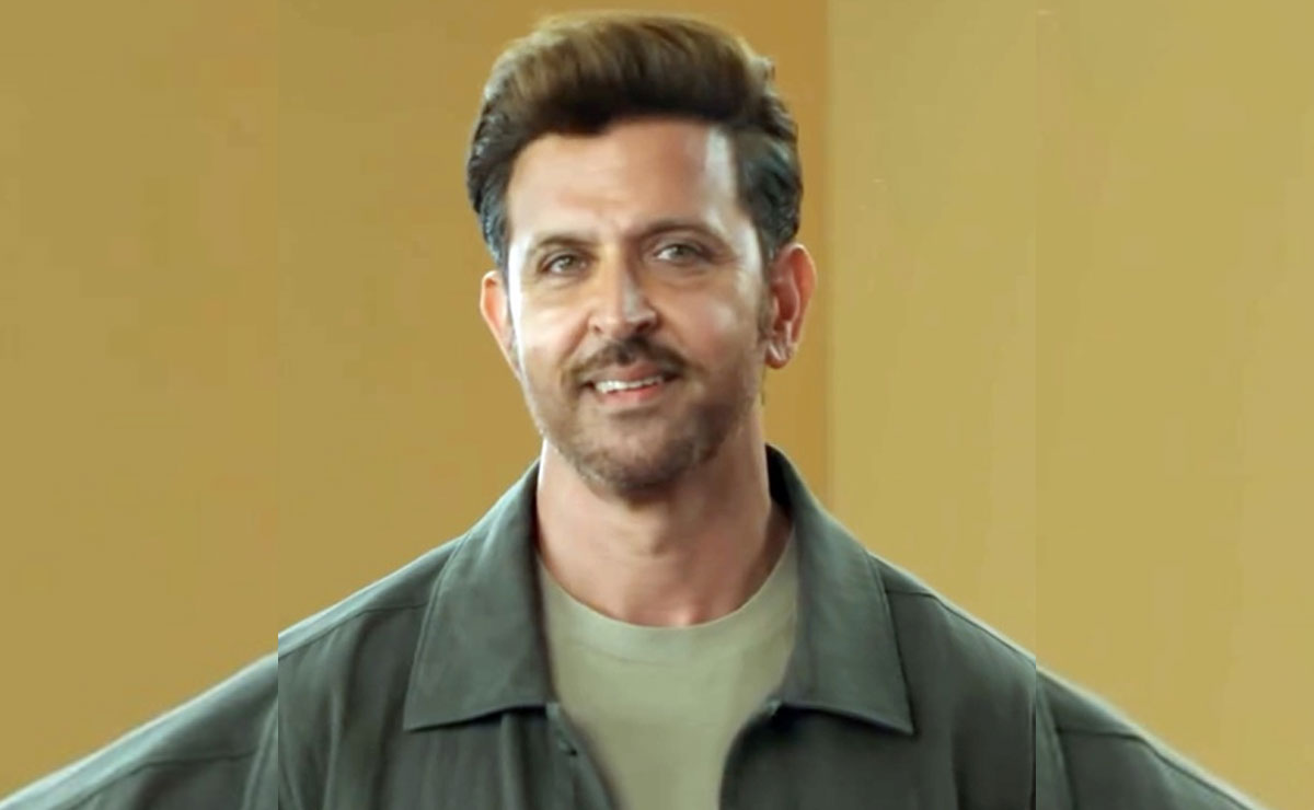 Hrithik Roshan shares his memories of superstar Rajinikanth: Took my first steps as an actor at your side 1 Hrithik Roshan shares his memories of superstar Rajinikanth: Took my first steps as an actor at your side