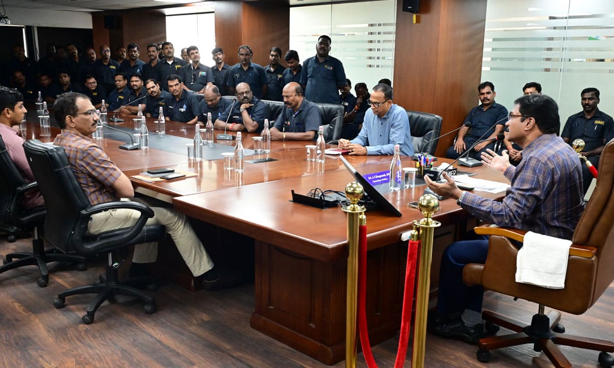 HYDRAA Commissioner Assures: No Pay Cuts for Employees, Hints at Possible Hike