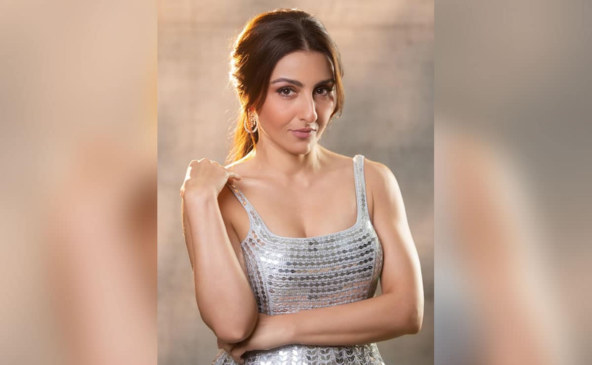Soha Ali Khan reveals if her podcast will feature free-wheeling conversations