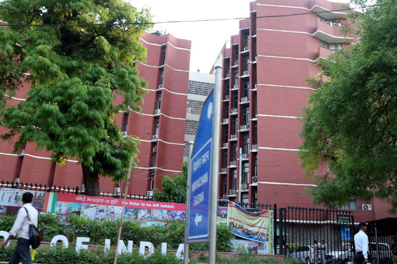 EC seizes cash, narcotics & freebies worth Rs 771.25 cr till Feb 14