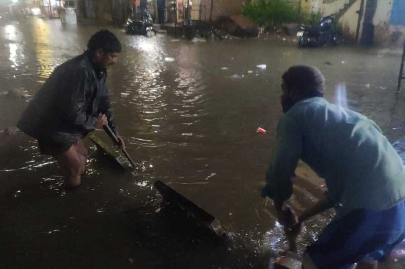 Body of Hyderabad techie swept away in trench found