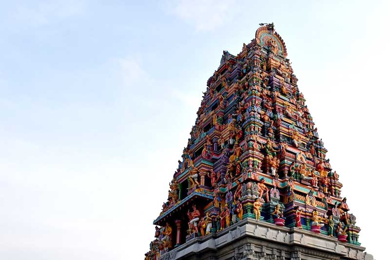 Temple 'checkmate' for ruling BJP in Karnataka.