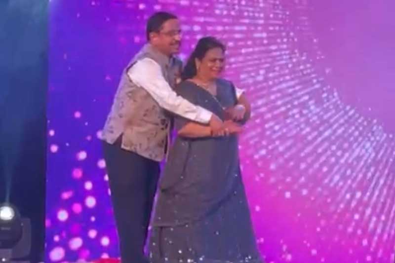 Union minister Prahlad Joshi's dance celebration video at daughter's wedding goes viral