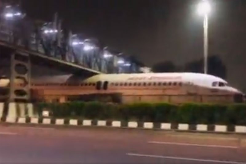 Aircraft under bridge: AI says plane sold earlier