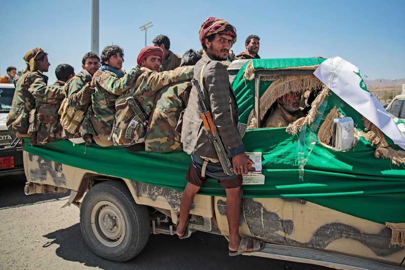 Houthi rebels seize strategic district in govt-held province