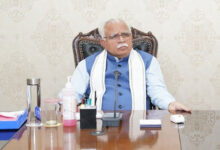 Haryana CM announces scholarship for Class 10 topper