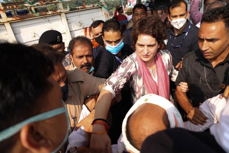 Priyanka Gandhi detained on way to Agra