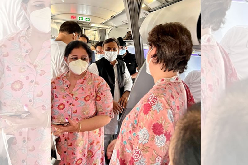 When Priyanka met Akhilesh on a Lucknow flight