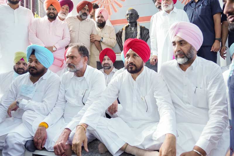 Punjab CM dares BJP to respect democratic values