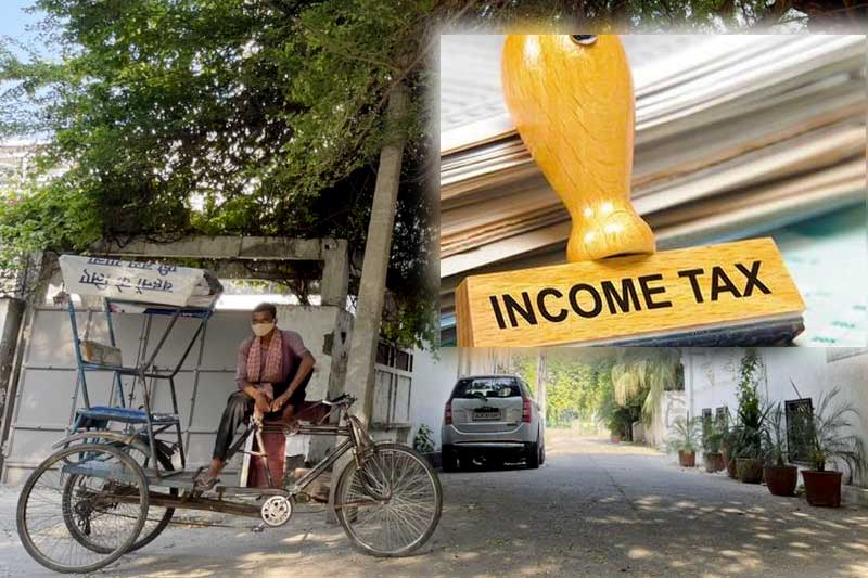 Rickshaw puller in UP gets I-T notice for Rs 3 crore