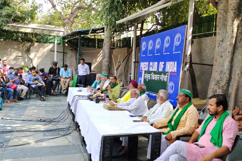 SKM condemns gruesome murder at Singhu border, disassociates from Nihangs