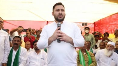 Nitish's ministers wooing electorate with saris, money: Tejashwi