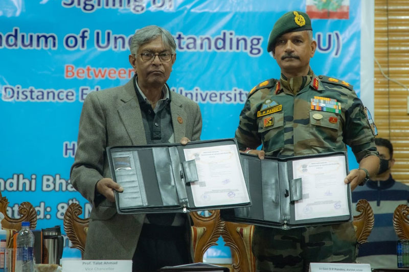 Army signs MoU with Kashmir University for academic courses to soldiers