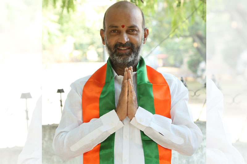 KCR making false claims about paddy procurement, VAT on fuel: Telangana BJP chief