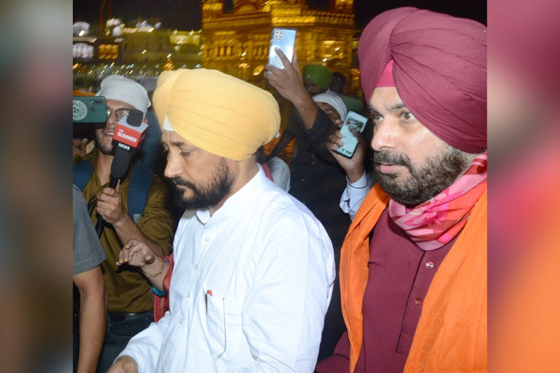 Cong still not able to resolve issues between Sidhu & Channi