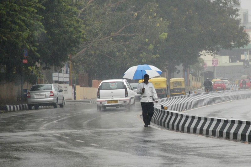 Red alert in Chennai, adjoining districts for heavy rainfall