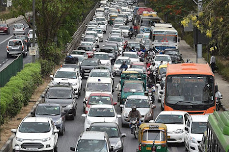 Only CNG, e-vehicles allowed to enter Delhi from Nov 27: Rai