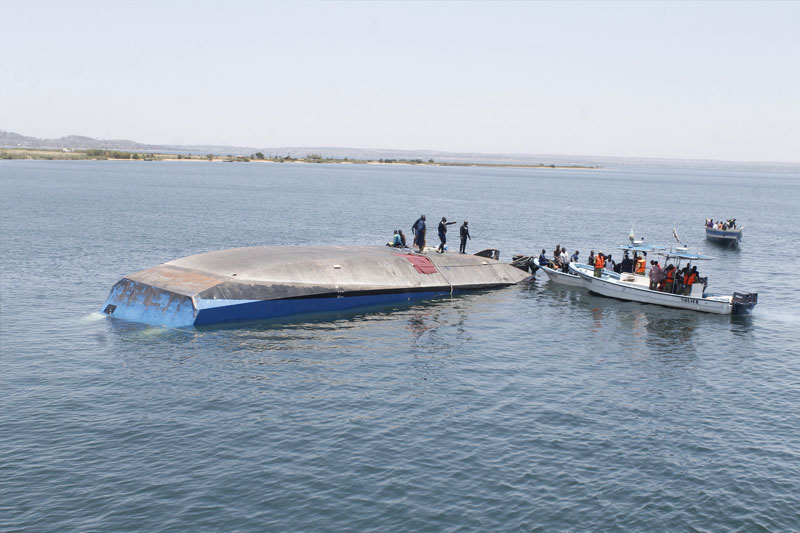6 dead in SL ferry capsize