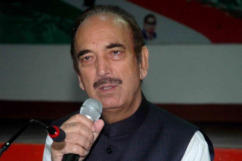 Crisis in J&K Cong as Azad loyalists resign