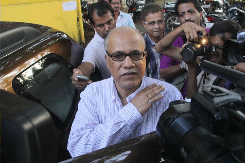 Reduce prices of LPG cylinders too: Goa LoP to Modi