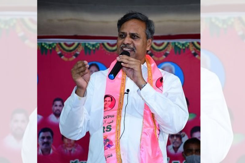 Telangana BJP should Protest in Delhi on Paddy row: TRS