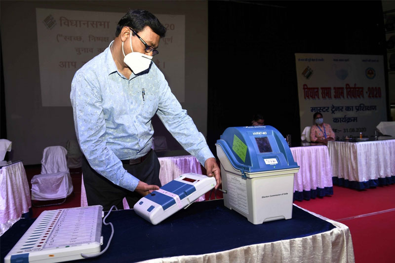Bihar by-election: Miscreants ransack polling booth, damage EVM in Vaishali