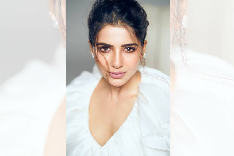 Samantha in talks for a Bollywood movie