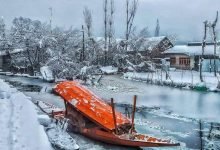Srinagar records season's coldest night, Dras freezes at minus 12.1