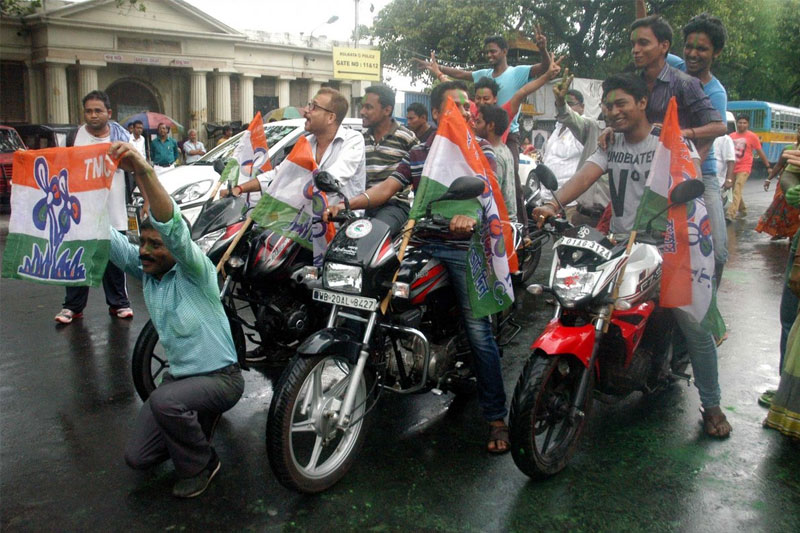 W Bengal bypolls: TMC leading in all four constituencies