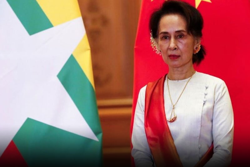 Suu Kyi sentenced to 4 yrs in jail