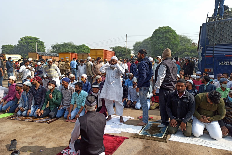 Friday Namaz offered at Gurugram ground despite 'disruptions', members of right-wing group detained