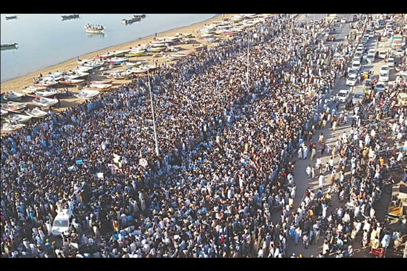 Tens of thousands march on the main roads of Gwadar
