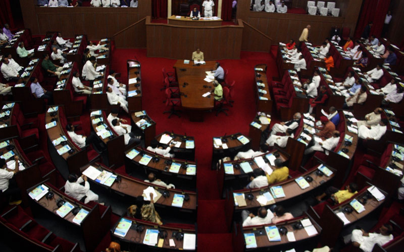 Cong MLA sprinkles 'Ganga Jal' to 'purify' Odisha Assembly
