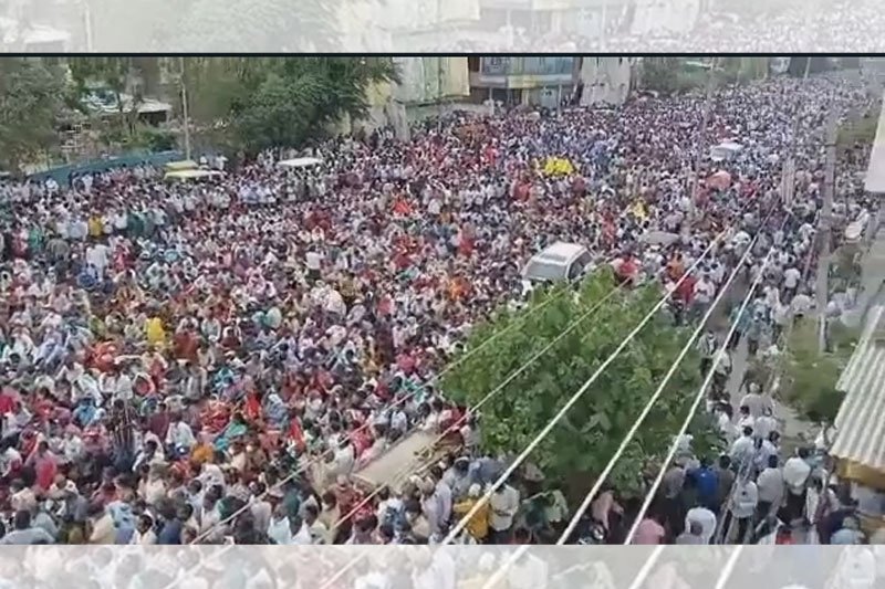 Massive show of strength by Andhra employees ahead of strike (Lead)