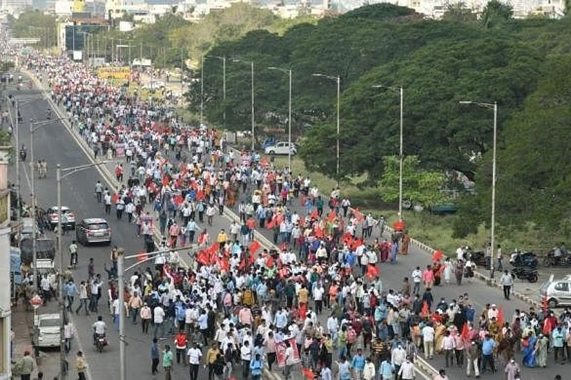 ANDHRA EMPLOYEES CHALO Massive show of strength by Andhra employees ahead of strike