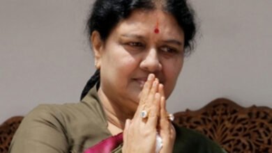 TN Police to continue questioning Sasikala on Friday