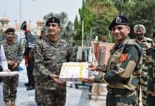 Indian, Pakistan armies exchange sweets on LoC on Eid