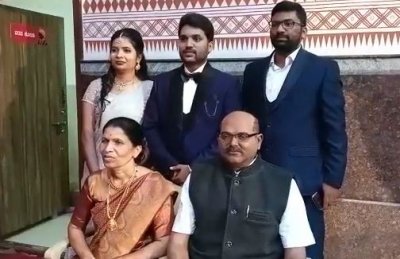 Young doctor brings late father to life, gets married before his silicon statue