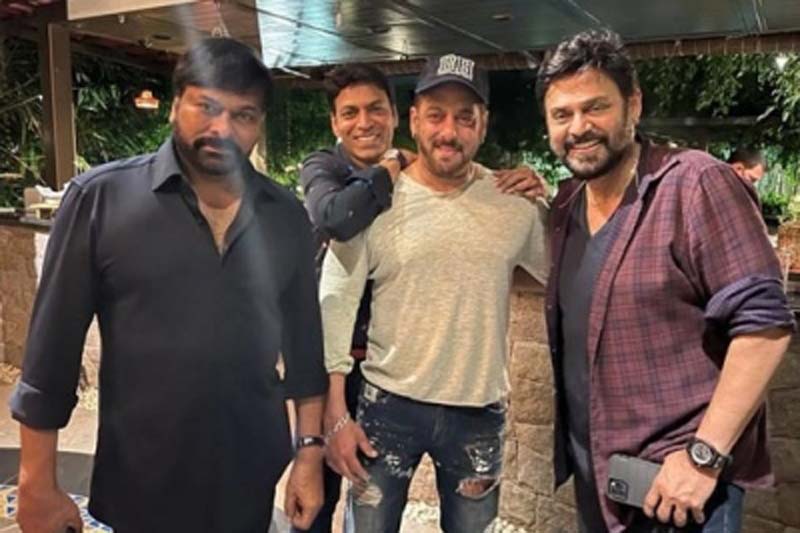 Pics of Chiranjeevi, Salman, Venkatesh partying in Hyderabad go viral