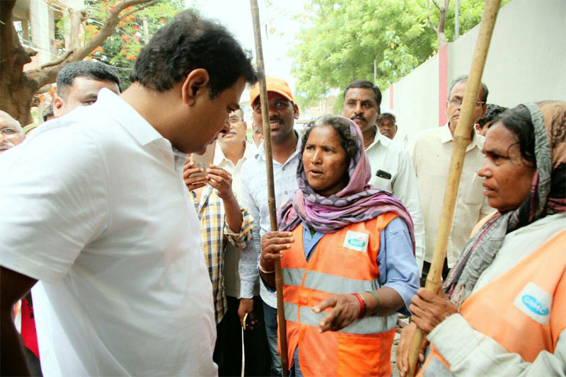 GHMC workers threatens strike