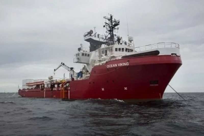 Aid group rescues another 60 migrants from the Mediterranean