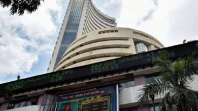 Indices end higher for 4th straight session; Sensex tops 60,000 mark